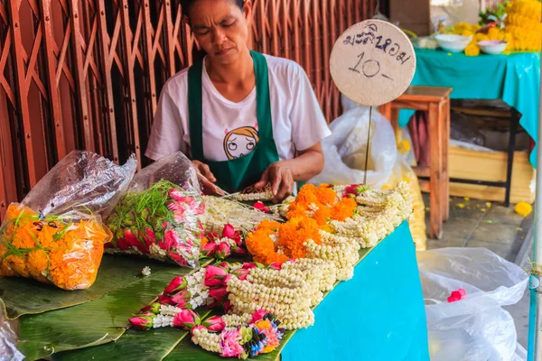 Bangkok Thailand Mars 2017 Blomsteraffär Som Säljer Mängd Blommor Blomstermarknaden — Stockfoto