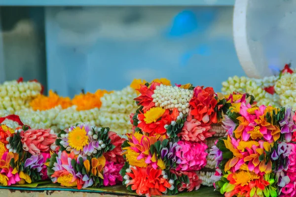 背景画像 壁紙として美しい花の花束 バンコクのフラワー マーケットでの販売のためのカラフルな花 — ストック写真