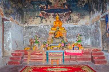 Antik Buda harabe Budist kilise o heykeli resimleri.