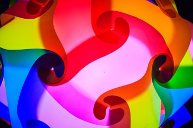 Renkli dekoratif fener lambası Bangkok gece pazarı, Tayland Caddesi üzerinde Satılık.