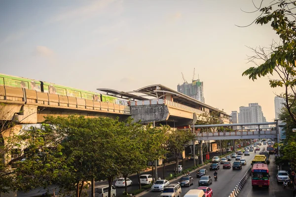 Bangkok Tailandia Marzo 2017 Tráfico Intercambiador Phahon Yothin Road Estación — Foto de Stock