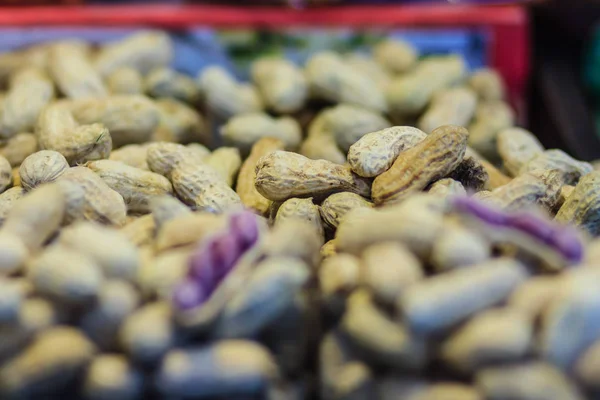 Amendoim Roxo Para Venda Mercado Fresco Amendoim Também Conhecido Como — Fotografia de Stock