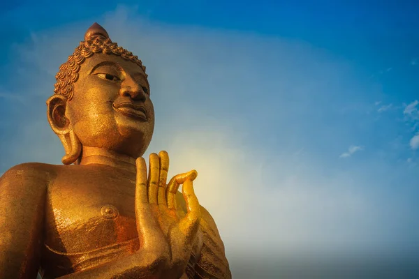 Bela Grande Estátua Dourada Buda Topo Colina Wat Khao Bandai — Fotografia de Stock