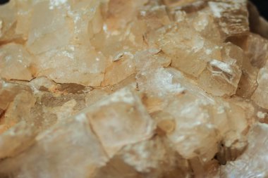 Alçı lamel alışkanlık ya da alçı rock numune--dan madencilik ve Sanayi taş ocağından taş çıkarma lamel kristalleri. Alçı kalsiyum sülfat dihydrate oluşan bir yumuşak sülfat mineraldir.