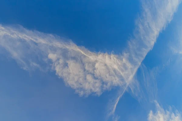 Verspreide Wolken Achtergrond Van Ochtend Blauwe Hemel Pluizige Wolken Blauwe — Stockfoto