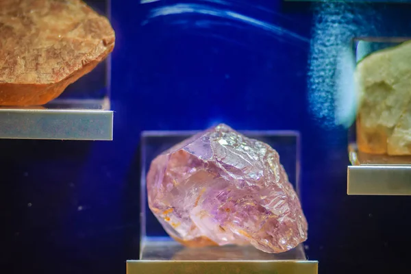 Lila Amethyst Rock Minta Bányászati Kőbányászati Iparágak Ametiszt Egy Lila — Stock Fotó