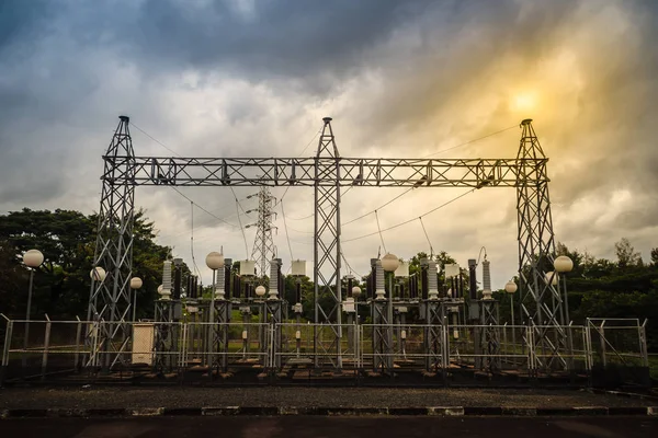 Трансформатори Високовольтні Електричні Перетворювачі Обладнання Switchyard Гідроелектростанції Пак Мун Греблі — стокове фото