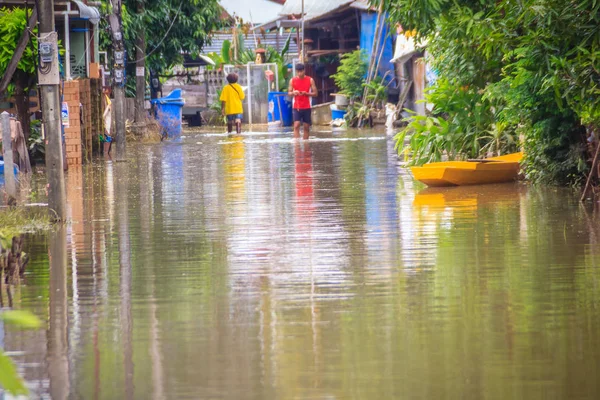 Sakon Nakhon Thailand August 2017 Difficulty Transportation Heavy Flooding Situation — Stock Photo, Image