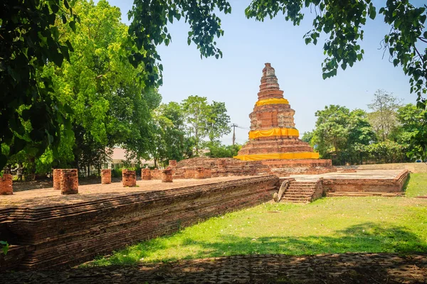 Khang (langurlar tapınak), Wat I Wiang Kum Kam, bir tarihi yerleşim ve sit alanı harap tapınaklardan 13 yüzyıldan bu yana, Chiang Mai, Tayland büyük Kral Mangrai tarafından inşa 