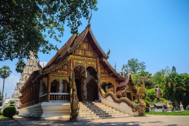 Güzel Wat Chedi Liam (kare Pagoda Tapınağı), Chiang Mai, Tayland at ikamet rahipler ile bir çalışma tapınak kalır Wiang Kum Kam arkeolojik alanda sadece antik tapınak.