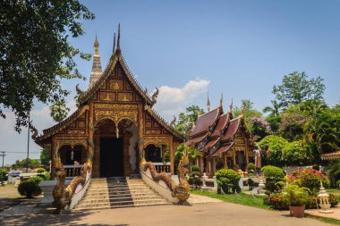 Güzel Wat Chedi Liam (kare Pagoda Tapınağı), Chiang Mai, Tayland at ikamet rahipler ile bir çalışma tapınak kalır Wiang Kum Kam arkeolojik alanda sadece antik tapınak.