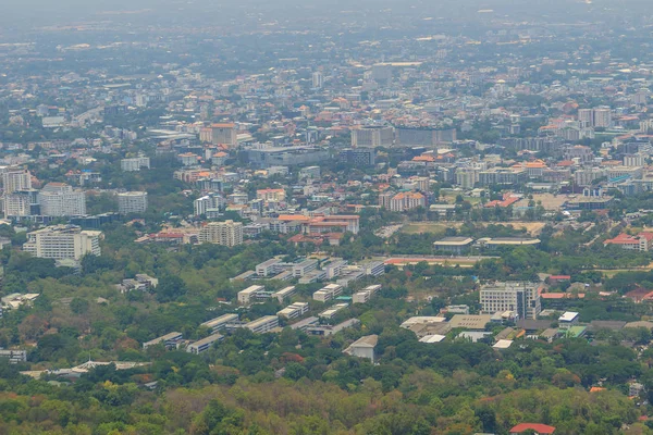 チェンマイ ドイステープ丘視点から都市景観ビュー チェンマイの町の 180 あなたの足の下で見ることができます チェンマイは タイ北部最大の都市 — ストック写真