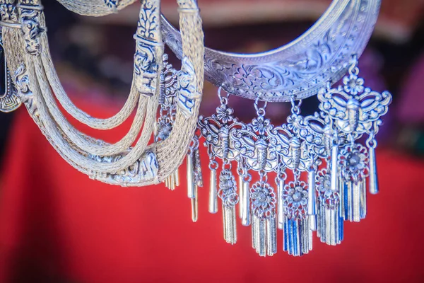 Hermosos Adornos Tradicionales Plata Tribu Colina Hmong Venta Como Recuerdo —  Fotos de Stock