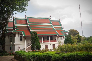 Bhubing Rajanives Sarayı, Kraliyet kış Chiang Mai Tayland kuzey kesiminde insanlarda mevsimsel ziyaretleri sırasında Kraliyet ailesinin kaldığı.