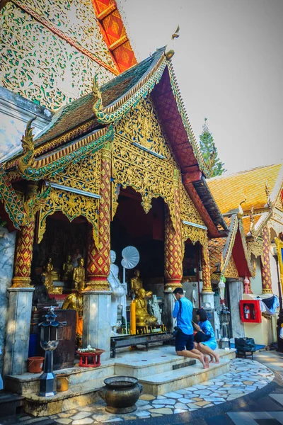 Chiang Mai Tailandia Mayo 2017 Turista Está Adorando Haciendo Mérito — Foto de Stock