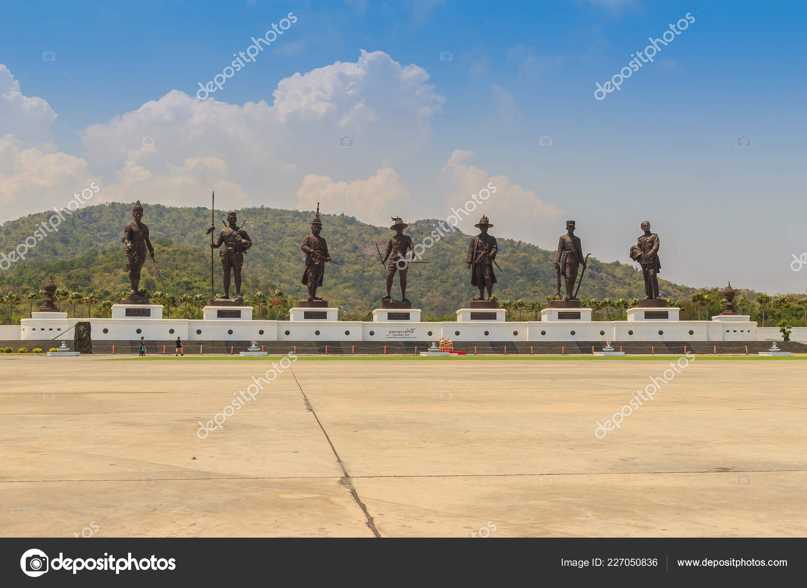 Prachuap Khiri Khan Thailand March 2017 Bronze Statues Seven Thai
