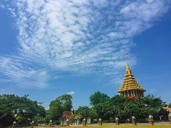 Mondop Wat Phra Phutthabat Pagoda Temple Buddha Footprint Blue Sky — Stock Photo, Image