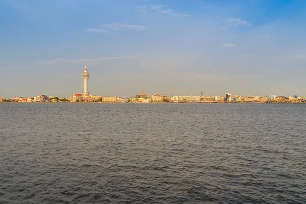 Uitzicht Aan Rivier Het Stadhuis Van Samut Prakan Met Nieuwe — Stockfoto