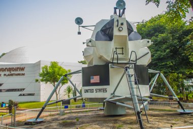 Bangkok, Tayland - 4 Kasım 2017: Model of Apollo ay modülü, Tayland Bangkok planetarium yer bize Apollo programı için inşa Apollo uzay aracı lander bölümü.