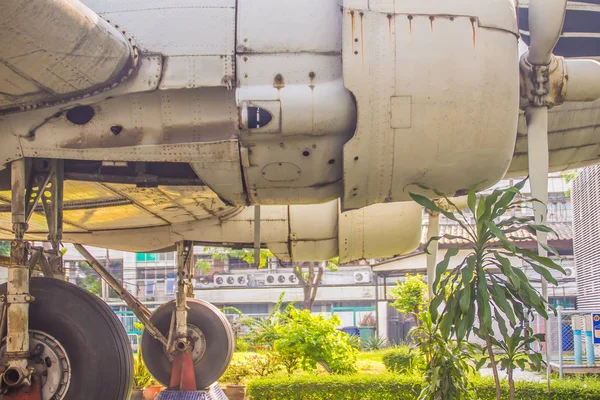 Amazing air-breathing jet engine or ducted jet engine, a jet engine propelled by a jet of hot exhaust gases formed from heated and expanded air that is drawn into the engine via a compressor. — Stock Image Amazing Air Breathing Jet Engine Ducted Jet Engine Jet Engine Royalty Free Stock Images