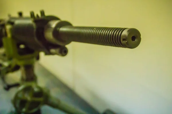 박물관에 기관총 경기관총은 기관총 병사에 — 스톡 사진