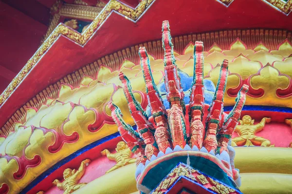 Belles Sculptures Naga Dorées Sur Toit Deux Versants Église Temple — Photo