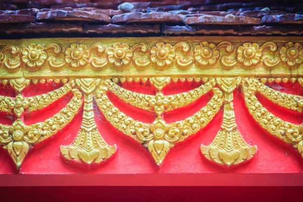Hermoso Estuco Tradicional Estilo Tailandés Dorado Modelado Para Decorativo Fondo —  Fotos de Stock