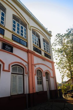 Phichit, Tayland - 18 Mart 2018: Neo-klasik mimarisi Phichit bina Tren İstasyonu, Phichit ilinin Merkez Tren İstasyonu. Bangkok bulunduğu 347 kilometre (215.5 mı).