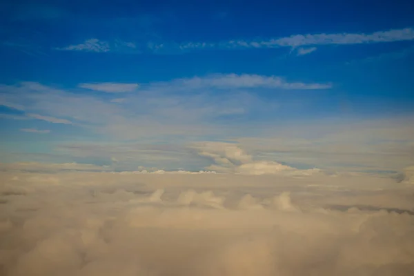 Nuvens Céu Como Visto Através Janela Uma Aeronave Vista Exótica — Fotografia de Stock