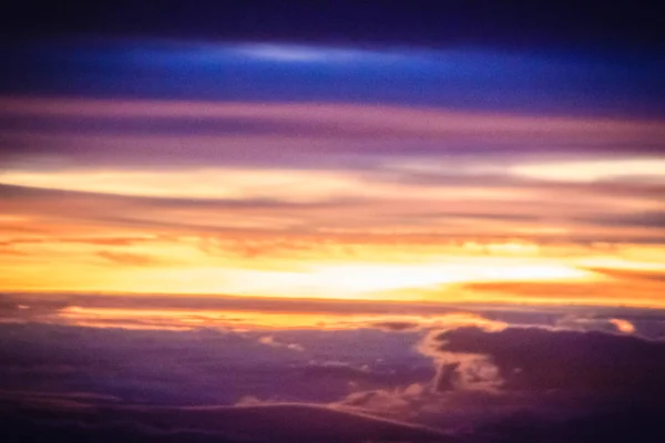 Ουρανό Σούρουπο Και Σύννεφο Στο Πρωί Αυγή Υπόβαθρο Ζωηρά Χρώματα — Φωτογραφία Αρχείου