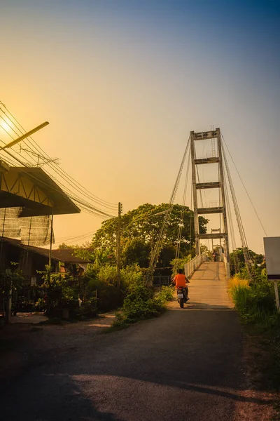 Puente Colgante Que Cruza Río Nan Hasta Estación Tren Phichit —  Fotos de Stock