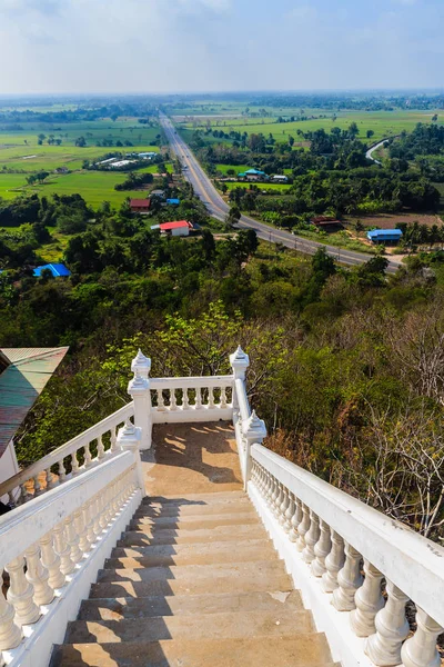 Escalera Hacia Arriba Pagoda Dorada Colina Con Fondo Azul Del —  Fotos de Stock