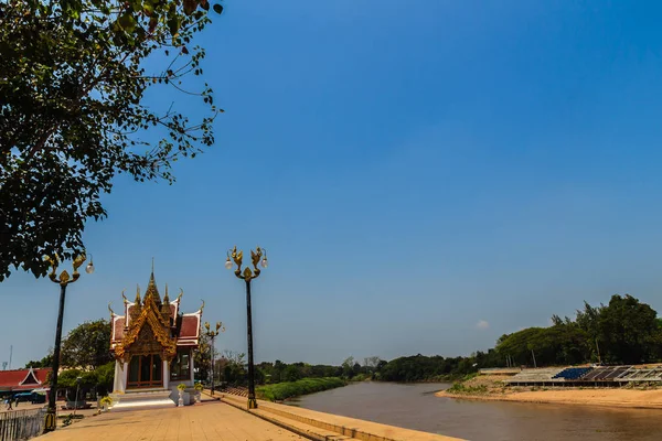 Piękny Krajobraz Buddyjskiej Kościół Zewnątrz Świątyni Wat Tha Luang Słynnej — Zdjęcie stockowe