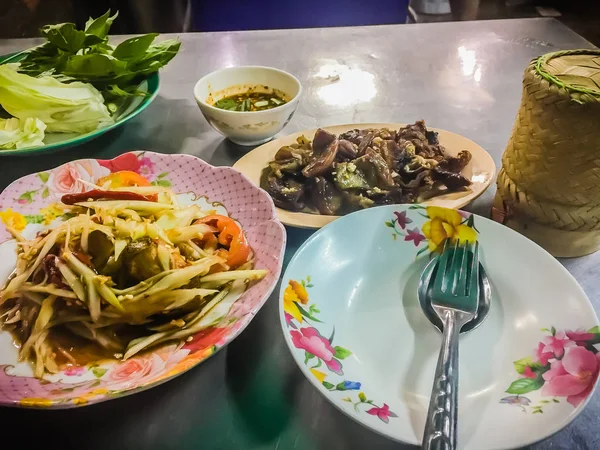 Salad Pepaya Hijau Juga Dikenal Sebagai Som Tam Salad Pedas — Stok Foto