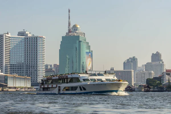 Bangkok Thailand Dezember 2017 Restaurant Auf Der Chao Phraya Flusskreuzfahrt — Stockfoto