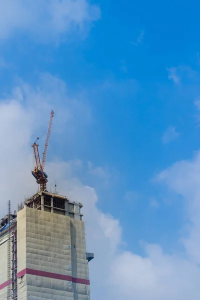 Guindaste Torre Longa Canteiro Obras Grande Escala Construção Arranha Céus — Fotografia de Stock