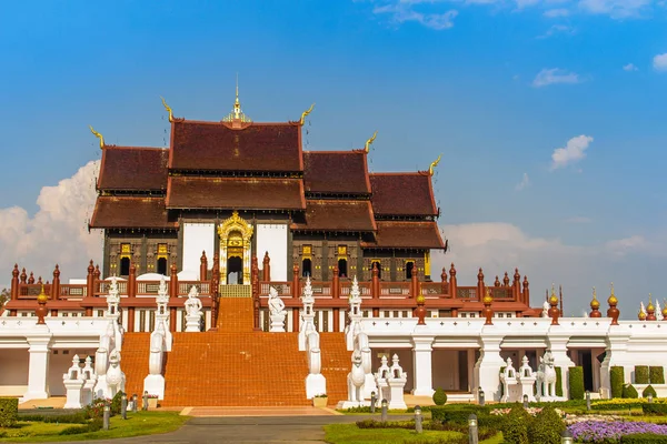 Bellissima Architettura Kham Luang Padiglione Reale Stile Lanna Edificio Presso — Foto Stock