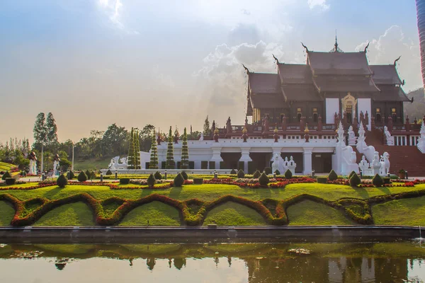 Bellissima Architettura Kham Luang Padiglione Reale Stile Lanna Edificio Presso — Foto Stock