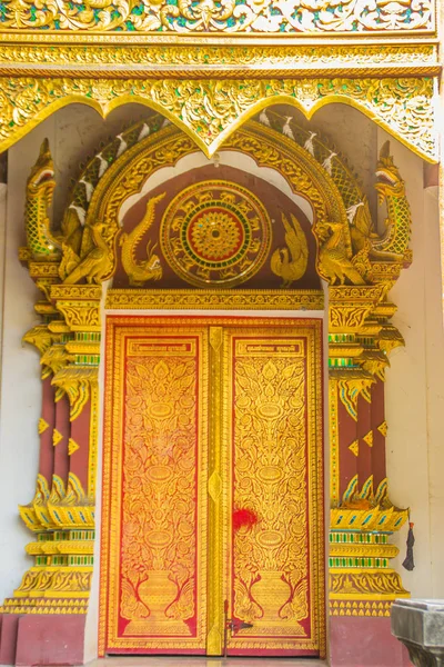 Beautiful Golden Buddhist Church Lanna Style Ordination Hall Enshrines Wat — Stock Photo, Image