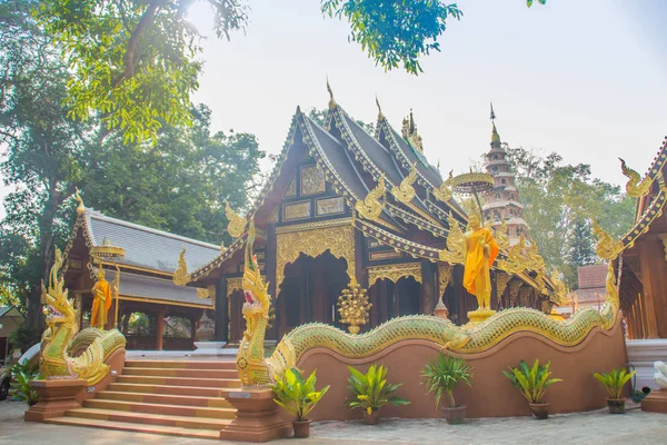 Schöne Thailändische Architektur Buddhistischen Tempel Wat Ram Poeng Tapotaram Tempel — Stockfoto