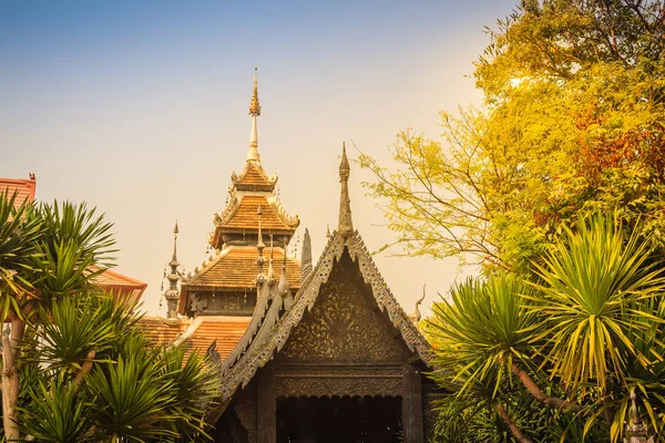 Bella Chiesa Buddista Stile Birmano Wat Chedi Luang Chiang Mai — Foto Stock