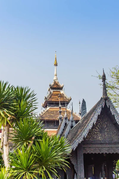 Bela Igreja Budista Estilo Birmanês Wat Chedi Luang Chiang Mai — Fotografia de Stock