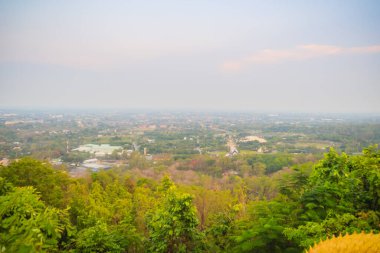 Kraliyet Flora Ratchaphruek Ulusal Parkı 'nın hava manzarası. Chiang Mai, Tayland, Wat Phra 'dan Doi Kham' ın manzarası.