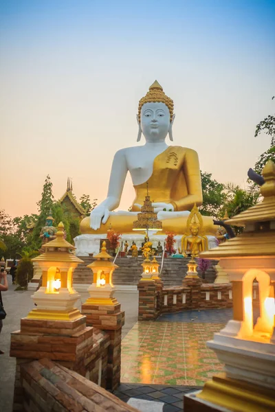 Imagem Grande Bonita Buddha Wat Phra Doi Kham Chiang Mai — Fotografia de Stock