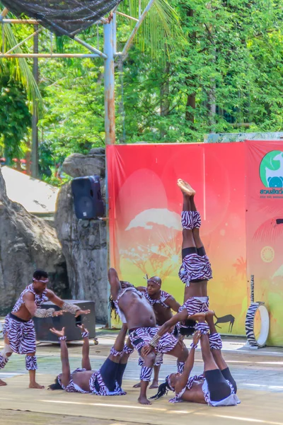 Bangkok Thaiföld Szeptember 2018 Funny Acrobatic Kenya Show Dusit Public — Stock Fotó