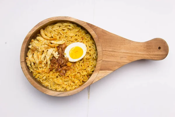 Indonesian Egg Noodle Λευκό Φόντο — Φωτογραφία Αρχείου