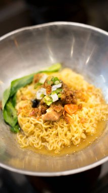 Endonezya Egg Noodle on Steel Wok