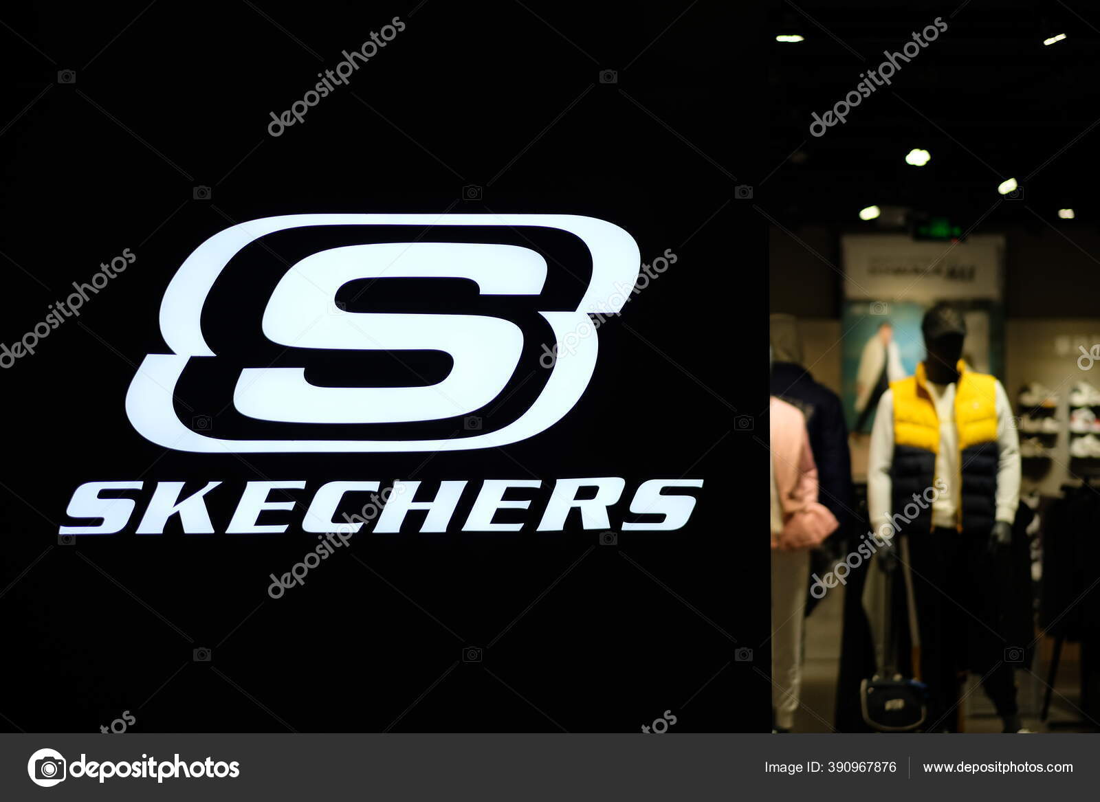 skechers clothing store