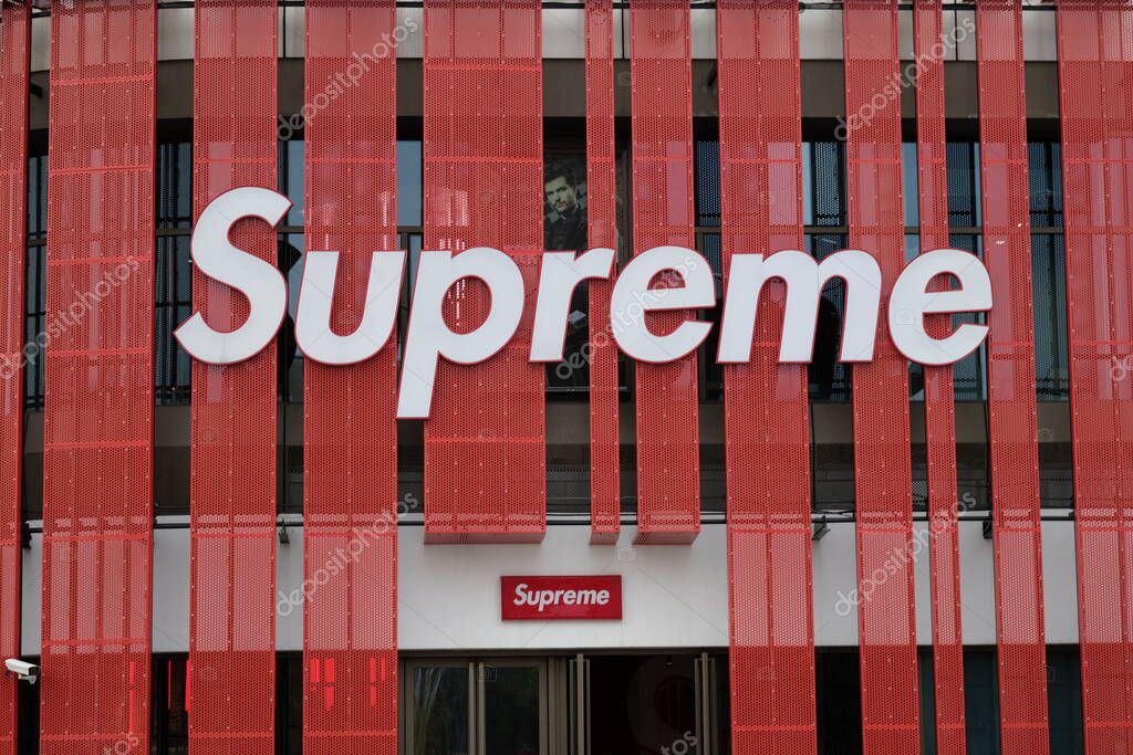 Facade of supreme Italia store. A clothing brand.