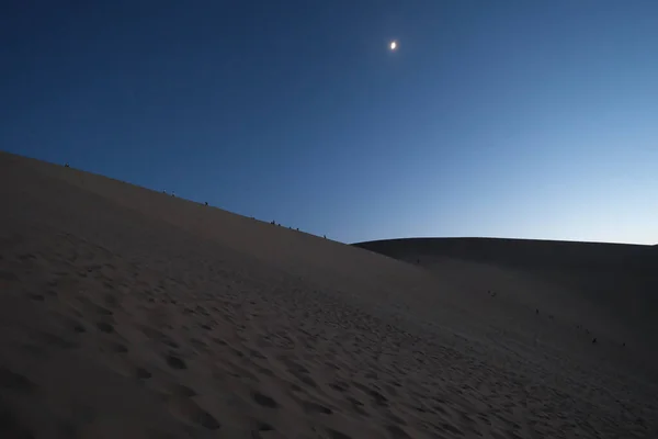 Dunas Arena Horizonte Azul Ángulo Night Low Dunhuang Provincia Gansu —  Fotos de Stock